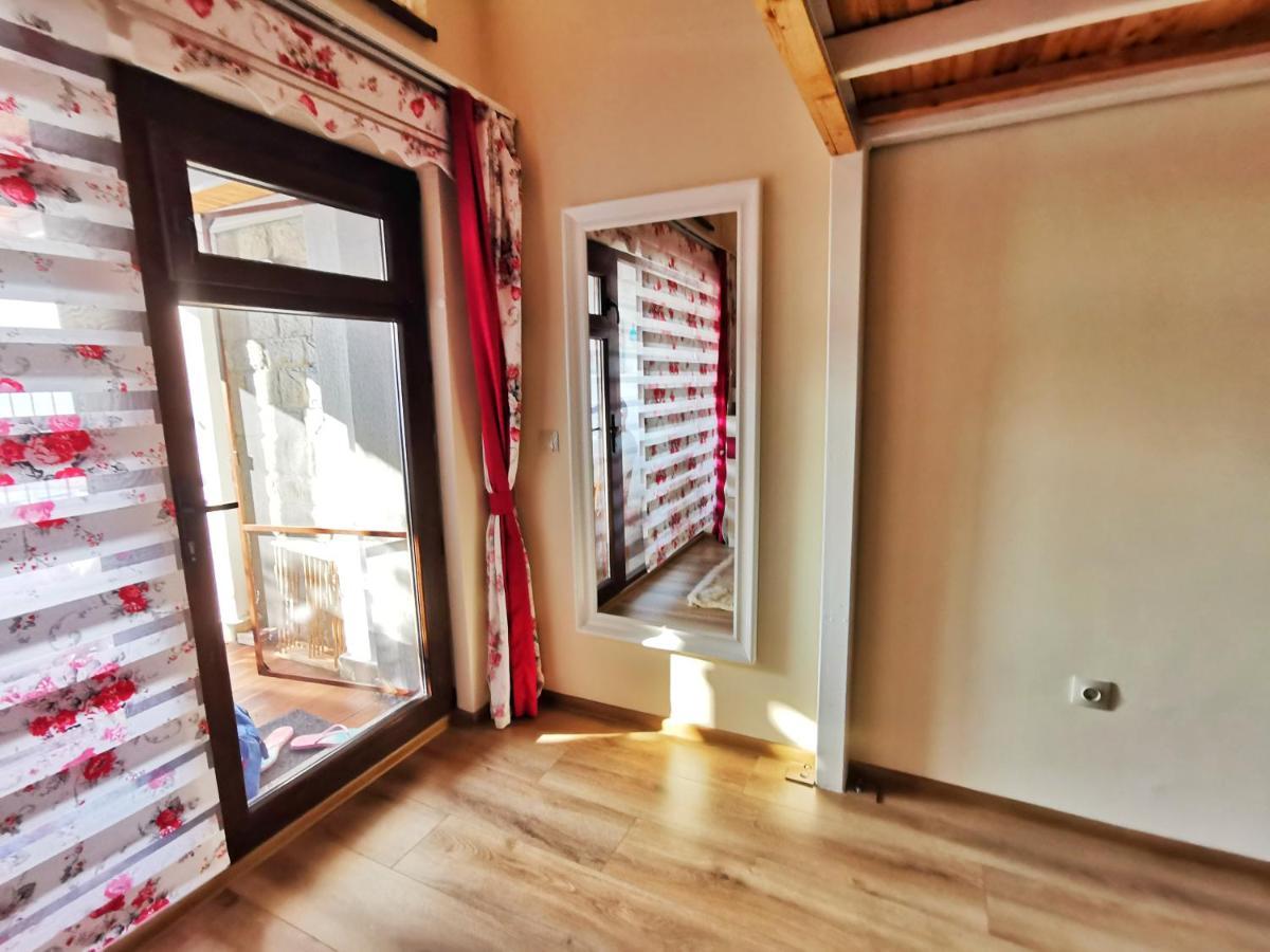 Villa Victoria - A Luxury Appartment With Icredible Seaview Созополь Экстерьер фото